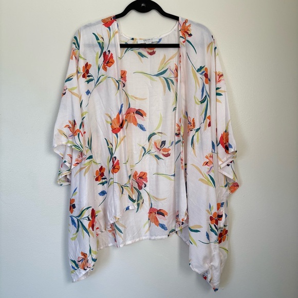Forever 21 White Floral Kimono - Picture 1 of 10